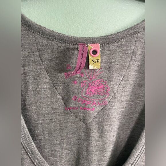 Buffalo David Bitton Drop Waist Grey Tunic Dress With Embroidered Flowers SZ S - Picture 5 of 6